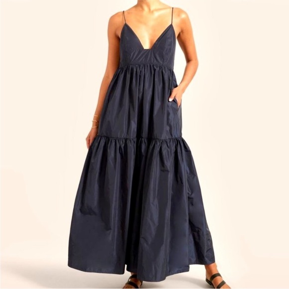 Modern Citizen Oralia Taffeta Tiered Dress M NWOT - Picture 2 of 14